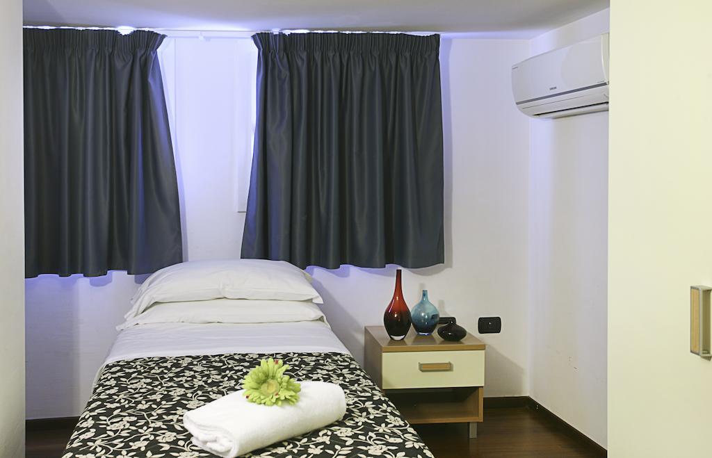 Residence A-More Ρίμινι Εξωτερικό φωτογραφία