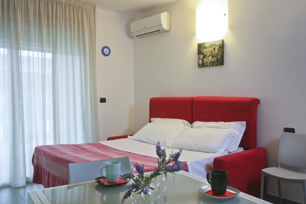 Residence A-More Ρίμινι Εξωτερικό φωτογραφία